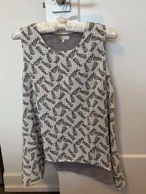 2/$20 Cream and Grey Rabbits Print Top – One Size (S/M)